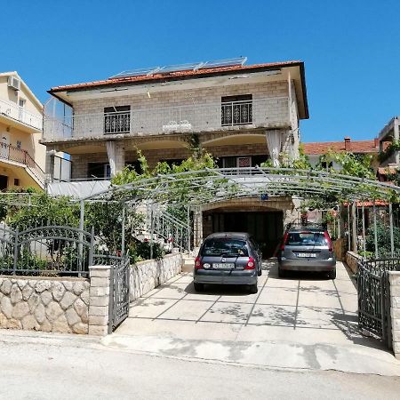 Apartments Emmas Studio Stari Grad  Exterior photo