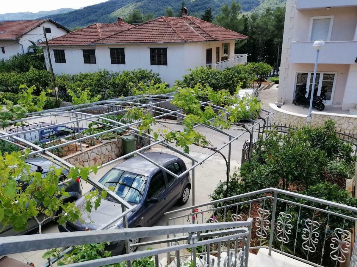 Apartments Emmas Studio Stari Grad  Exterior photo